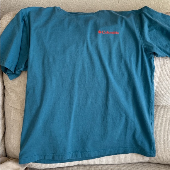 3 bundle Columbia Graphic T-Shirt - Picture 6 of 7